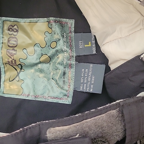 Boy's ski pants - Picture 3 of 3